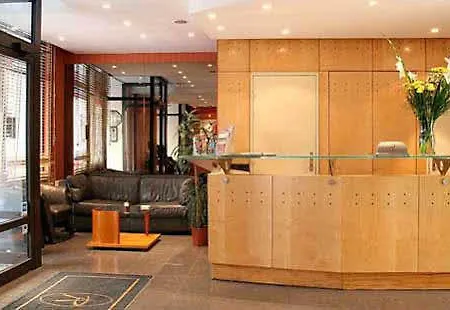 Hotel Pavillon Villiers Etoile Parigi
