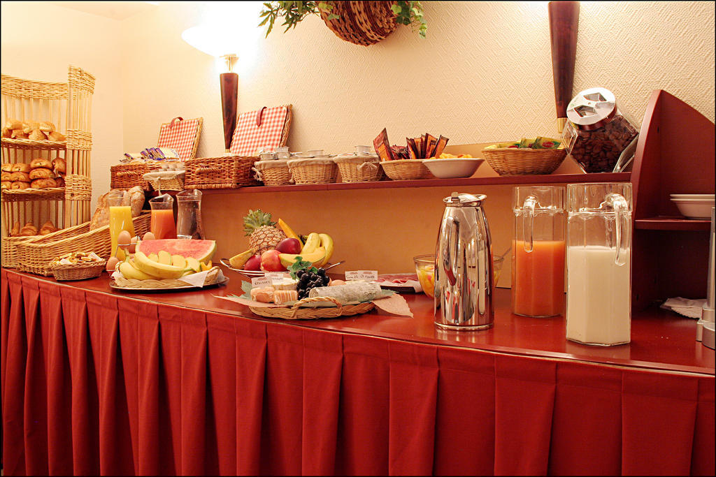 Pavillon Villiers Etoile Paris